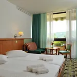 Svoboda - Terme Krka 酒店 斯楚雅