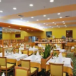 Svoboda - Terme Krka מלון