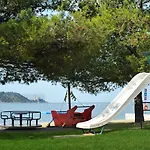 Svoboda - Terme Krka מלון