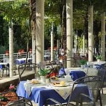 Svoboda - Terme Krka מלון