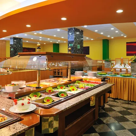 スヴォボダ タラソ ストルニヤン 4*