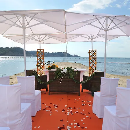 スヴォボダ タラソ ストルニヤン ホテル