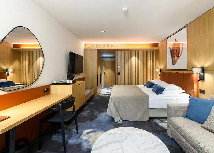 Svoboda - Terme Krka Hotel Strunjan